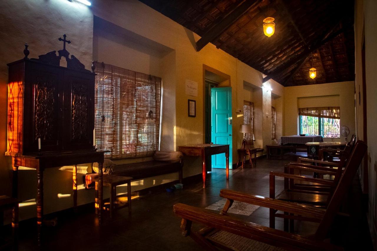 The Bungalow Bogmalo An 1880 Indo Portuguese Heritage Beach Villa South Goa Værelse billede