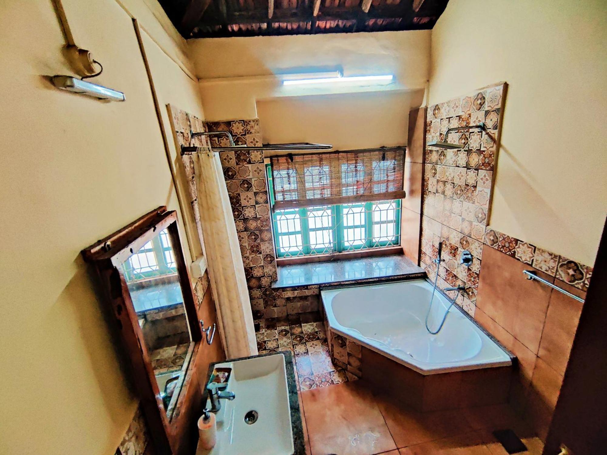 The Bungalow Bogmalo An 1880 Indo Portuguese Heritage Beach Villa South Goa Eksteriør billede