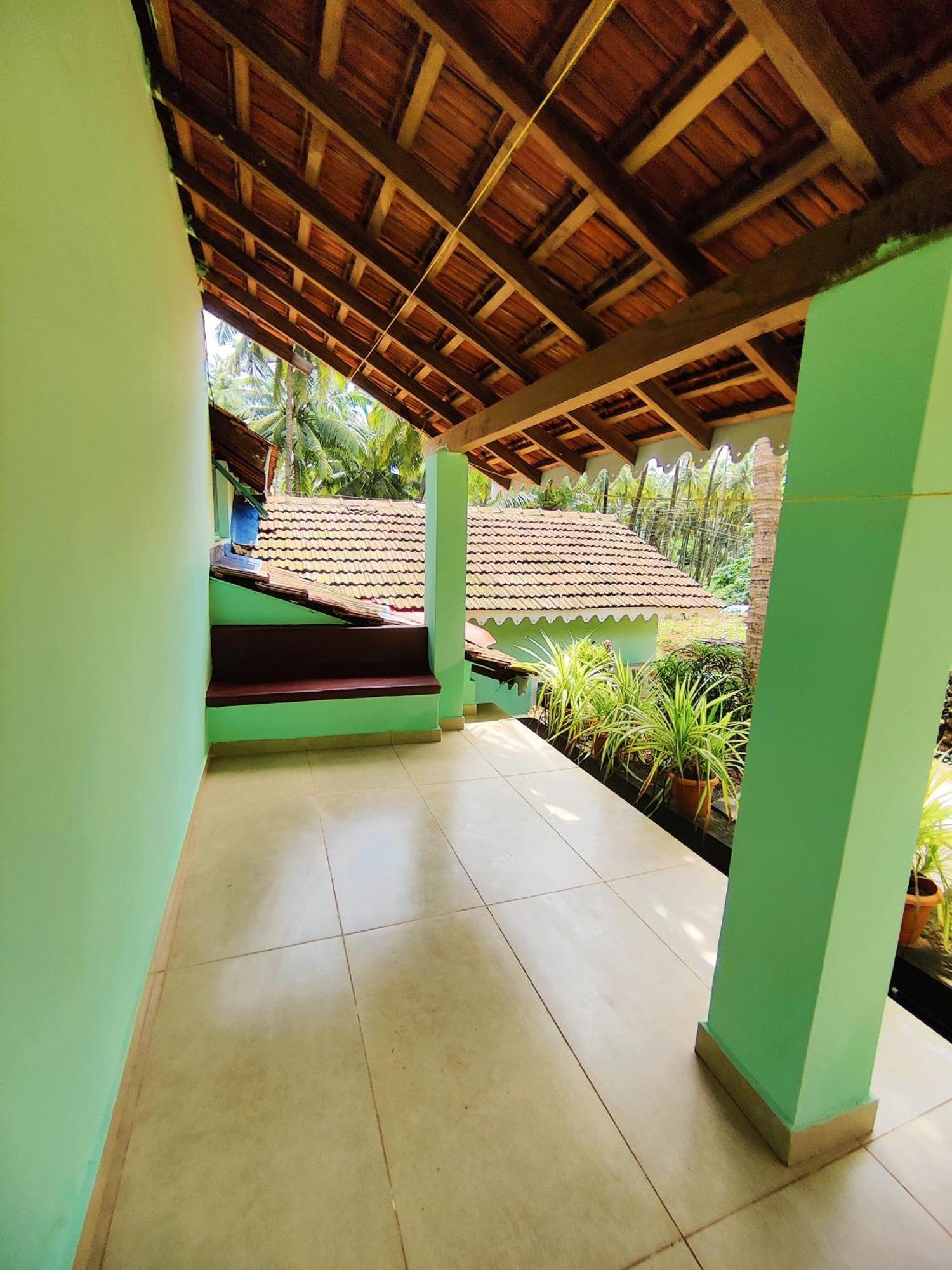The Bungalow Bogmalo An 1880 Indo Portuguese Heritage Beach Villa South Goa Eksteriør billede